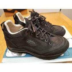 wandelschoenen trekking LOWA PINTO LO vibramzolen maat 37