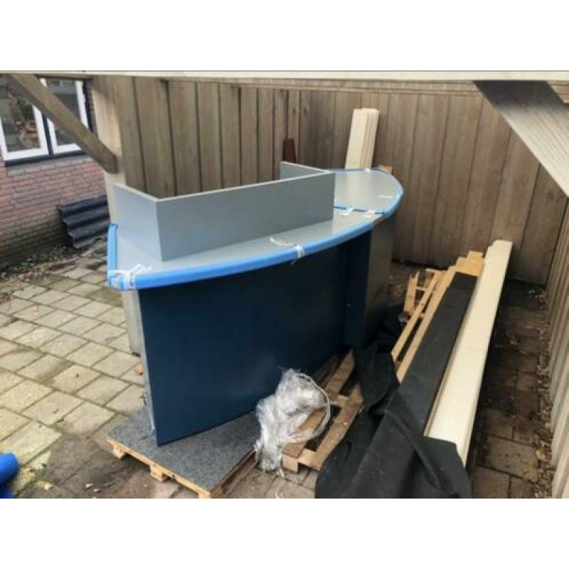 Een complete beurs meubilair