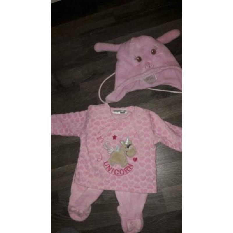 Nieuwe fleece pyjama