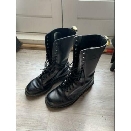 Dr Martens Black Boots