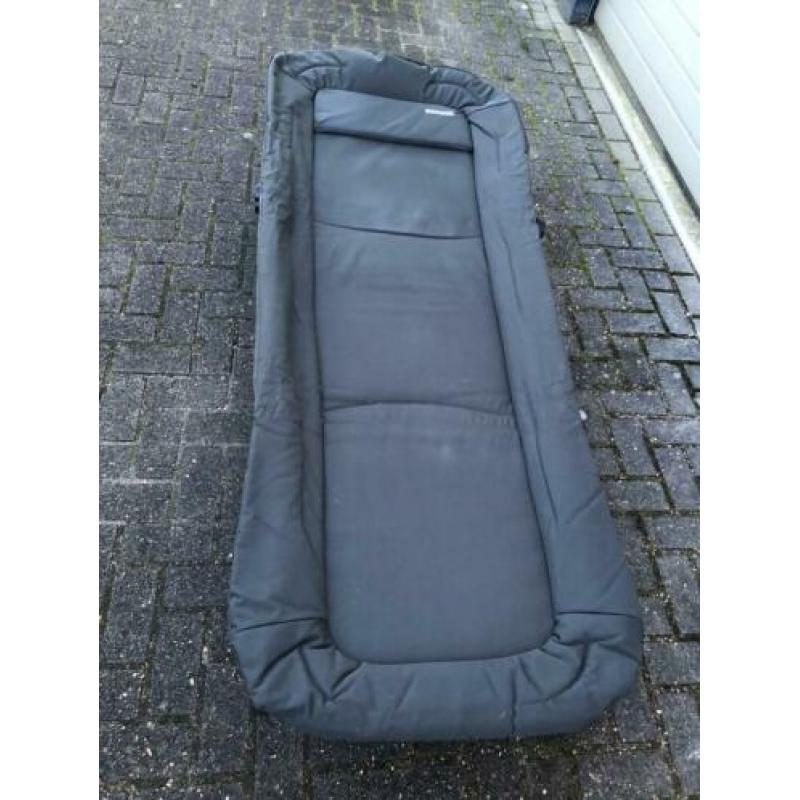 Ultimate stretcher / bedchair 6 poot
