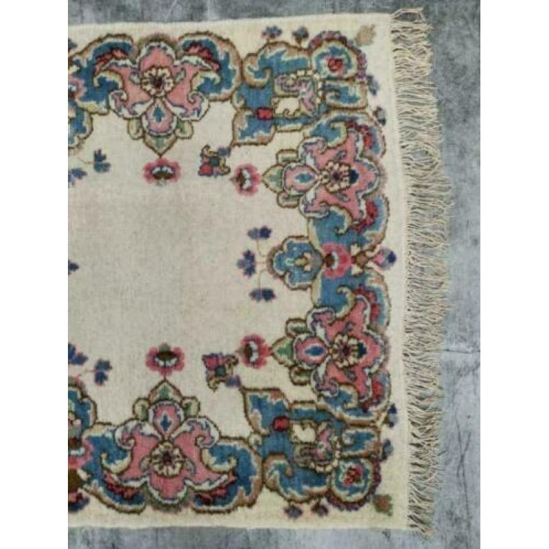 Handgeknoopt tapijt Perzisch Kirman roze blauw wol 85x155cm
