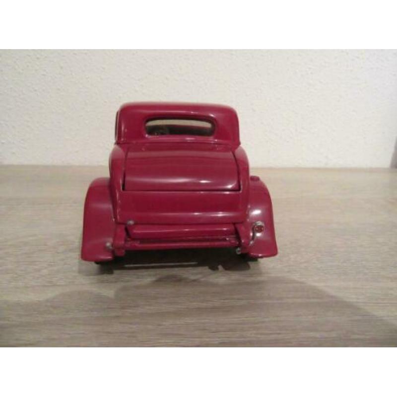 Ford Deuce Coupe 1932, Franklin mint