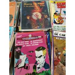 550 stuks zeer verschillende soorten stripboeken vele genre,