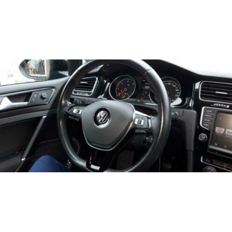 Golf 7 R line stuur in zeer nette staat. Inclusief airbag