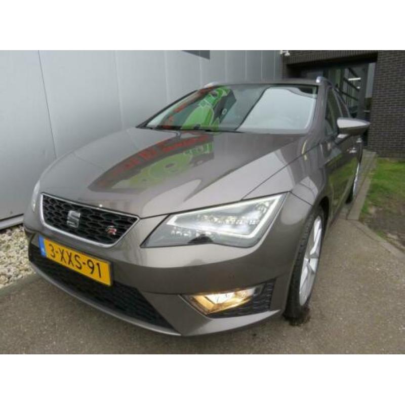 SEAT Leon ST 1.4 TSI ACT FR Dynamic 150PK Trekhaak LED Kopla