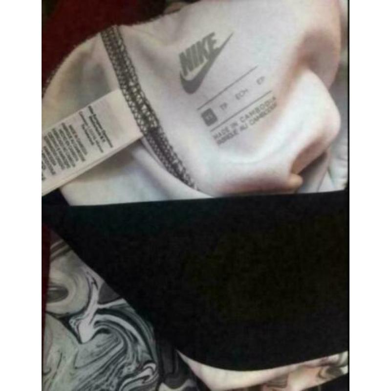 Nike Leg-A-See Legging Gunsmoke Size: XS