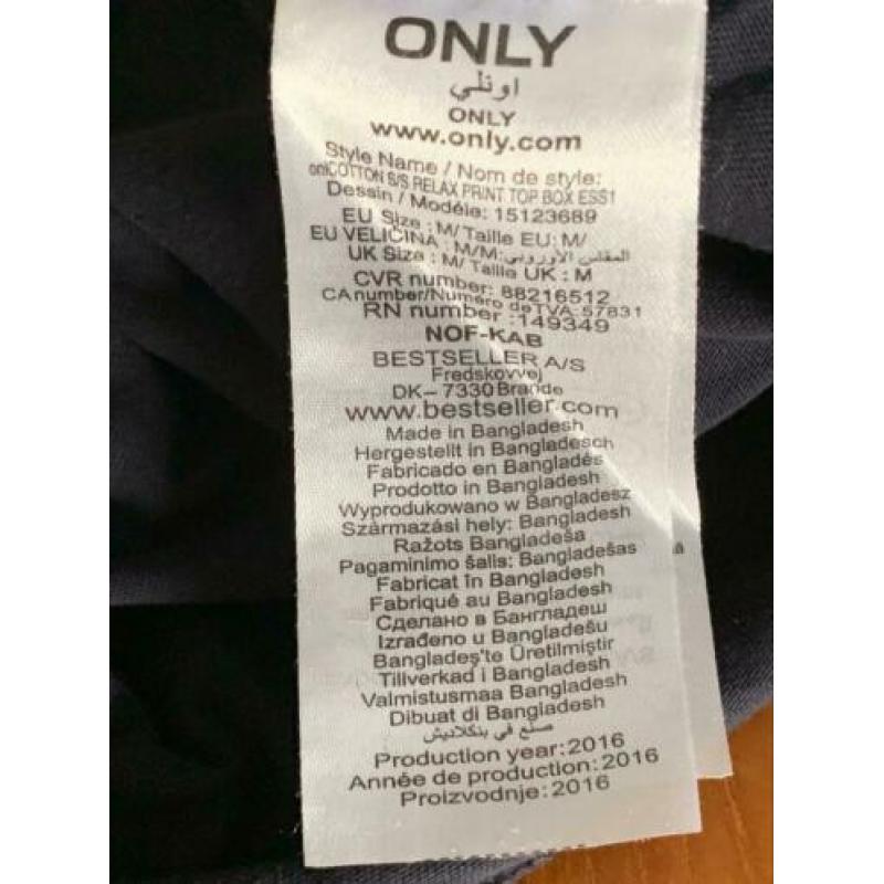 Only SS Relax print top maat M t-shirt maat M