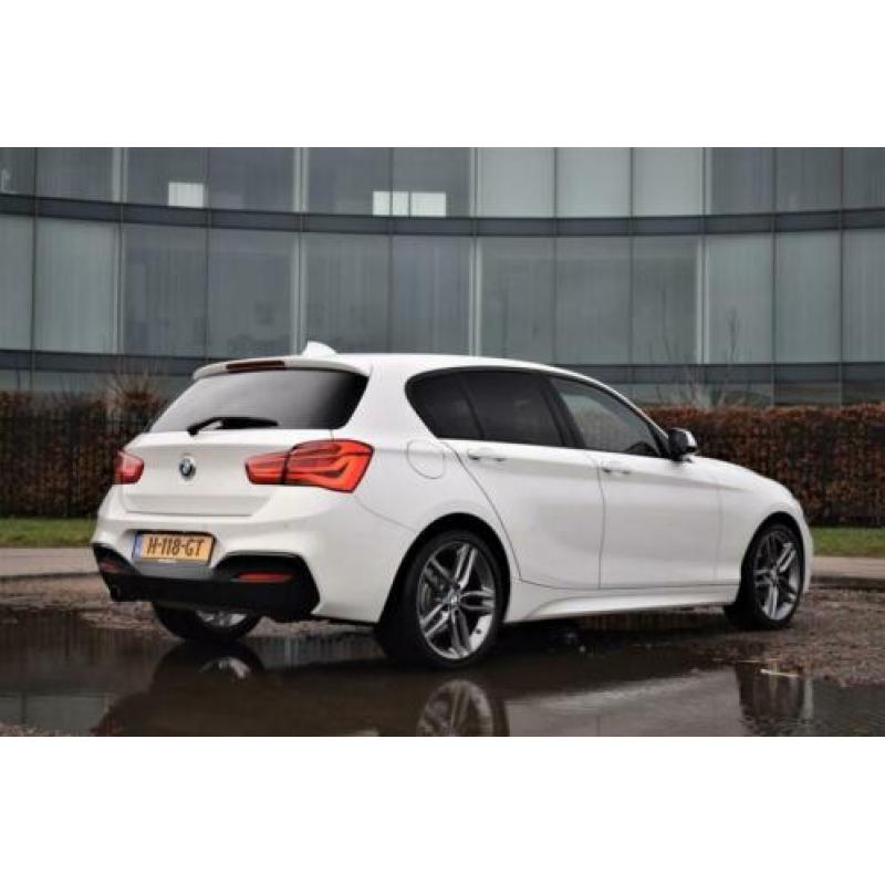 BMW 1-serie 118i Centennial High Executive M-Pakket, LED, Pa