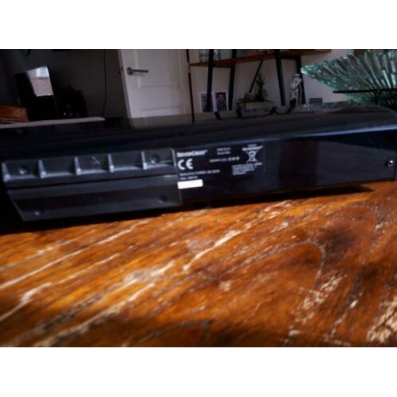 stereo soundbar met Bluetooth