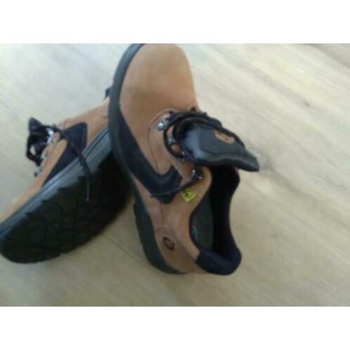 Bata ACT 127 S2 ESD Laag Bruin Werkschoen
