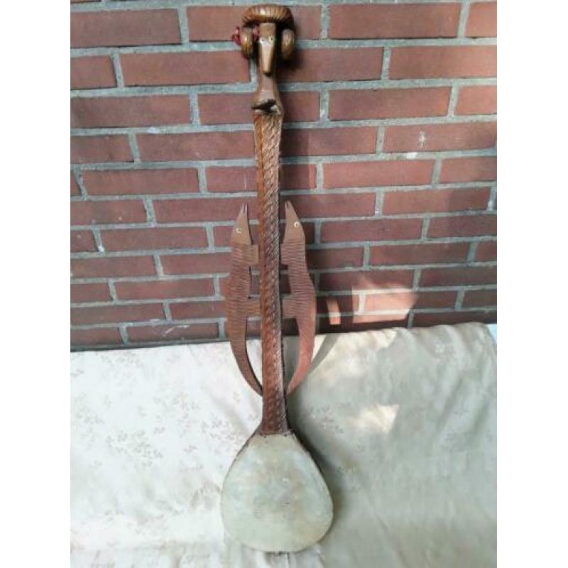 Handgemaakt muziekinstrument voor decoratie.