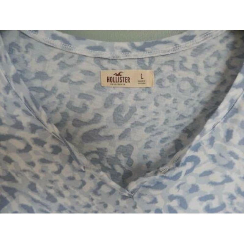Korte top van Hollister maat L valt als M