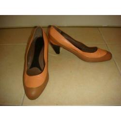 Marni pumps oranje leer beige rubber zwarte hak maat 36 ZGAN