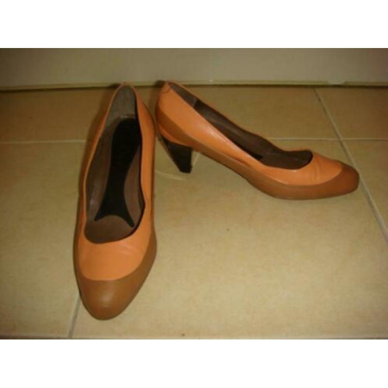 Marni pumps oranje leer beige rubber zwarte hak maat 36 ZGAN