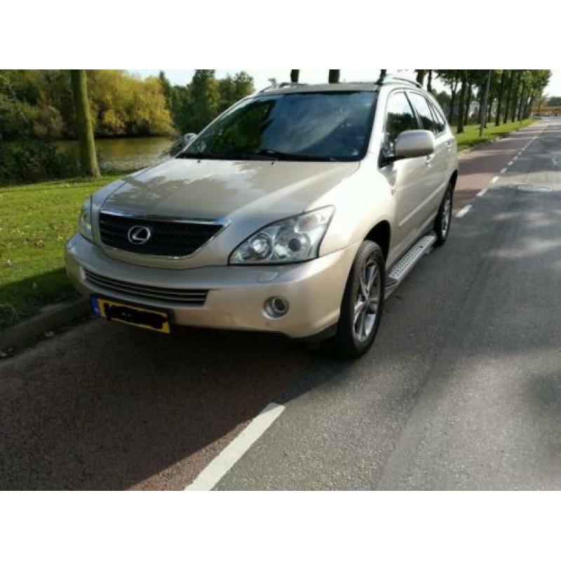 Lexus RX 400H Executive. Betrouwbare en zuinige SUV!