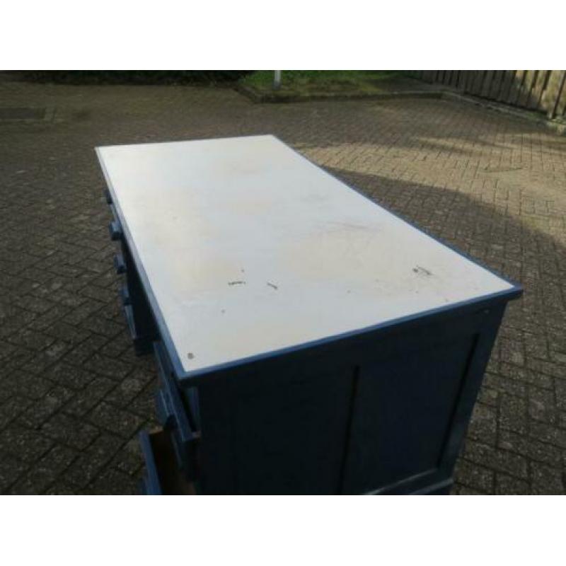 oud houten bureau