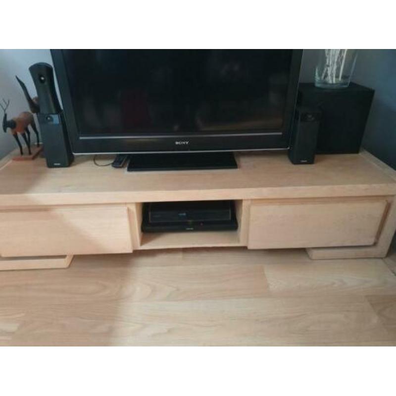 Mooi eiken tv-meubel