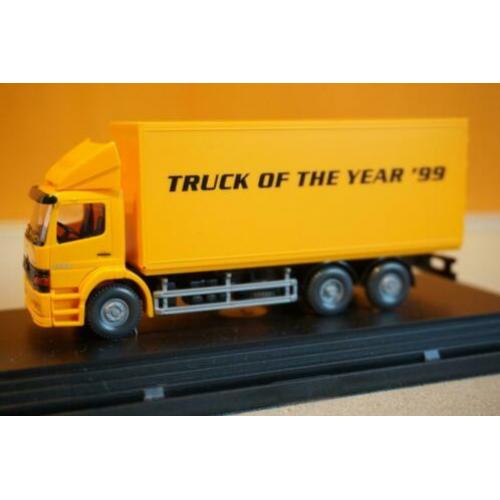 Mercedes Atego 2528 bakwagen 1999 Wiking 1/87
