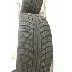 Set Renault Megane winterbanden Gislaveo met 17 inch velgen