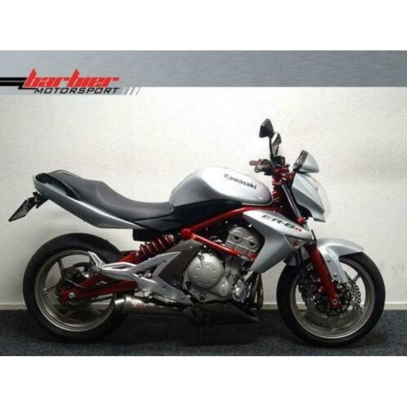 Bloedmooie zwarte Kawasaki ER-6 N Mivv demper (bj 2007)