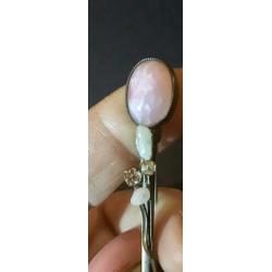 Antieke broche langwerpige bloem met edelsteen roze