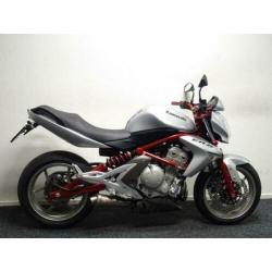 Bloedmooie zwarte Kawasaki ER-6 N Mivv demper (bj 2007)