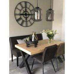 Complete houten eettafel met stoelen en eetbank(industriële)