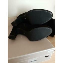 TAMARIS zwarte laarzen 41 suede