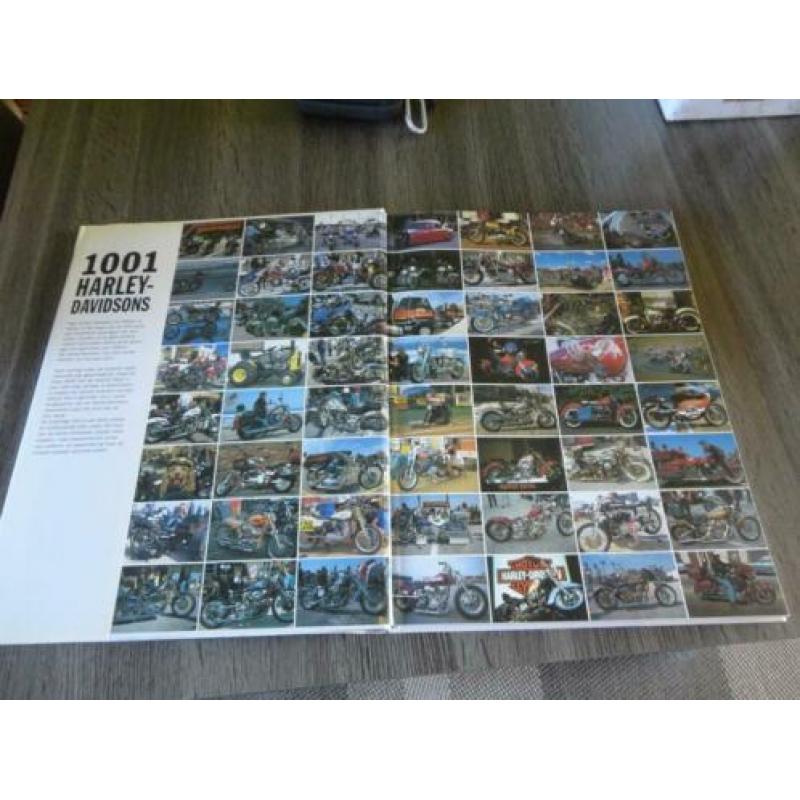 1001 Harley Davidsons - Harley Davidson boek