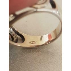 Mooie opengewerkte zilveren ring