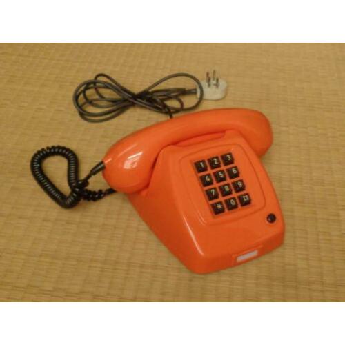 Jaren 70 Ericsson T65 TDK de luxe druktoetstelefoon