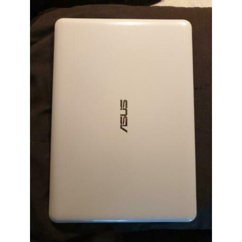 Een hele mooie bijna nooit gebruikte Asus laptop te koop