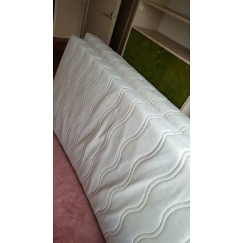 2 matrassen 90x2.00