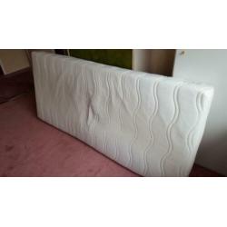 2 matrassen 90x2.00