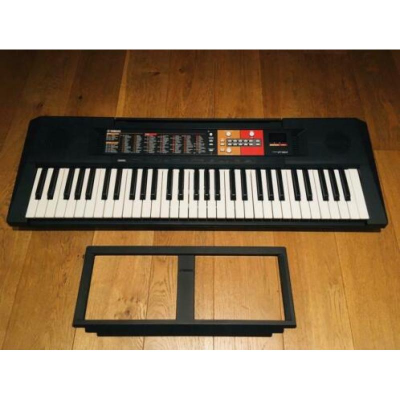 YAMAHA keyboard PSR-F51 te koop