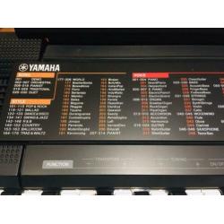 YAMAHA keyboard PSR-F51 te koop