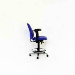 Bureaustoelen. Kassastoelen. Score Baliestoelen. Paars, Ska