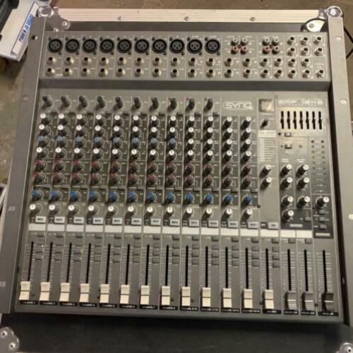 SYNQ SMP 16.42 PA Mixer mengtafel met effecten