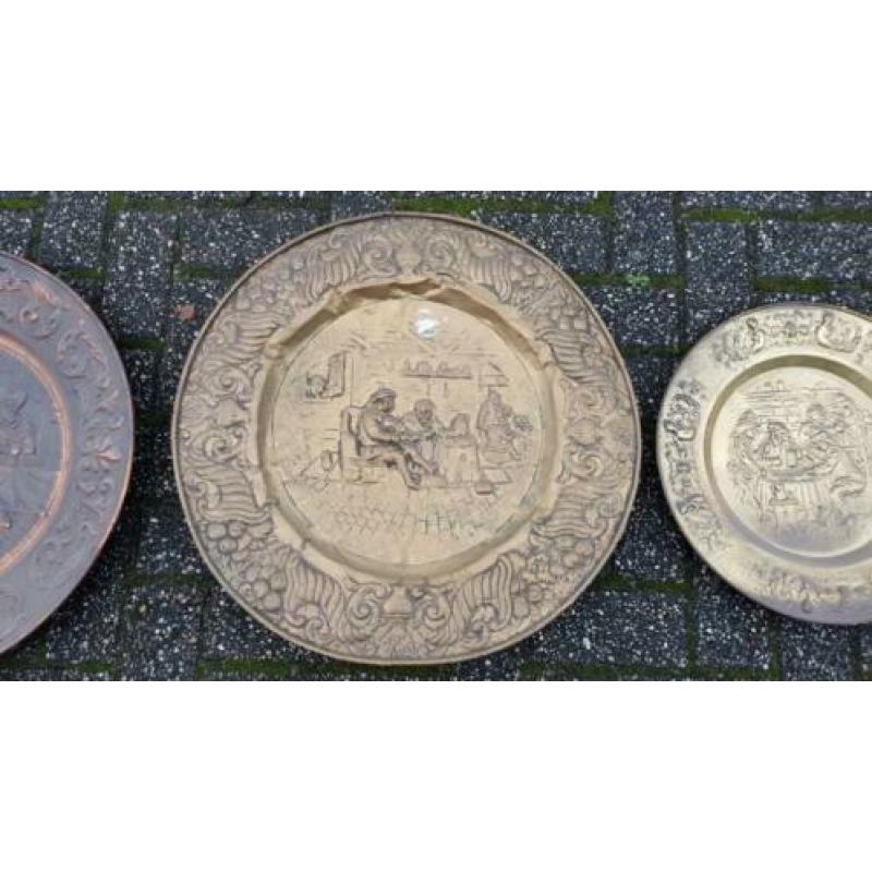 Diverse antieke koperen schalen