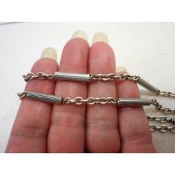 Zilveren vintage ketting met gedecoreerde staafjes nr.1635