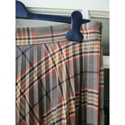 Plooien rok maat 42