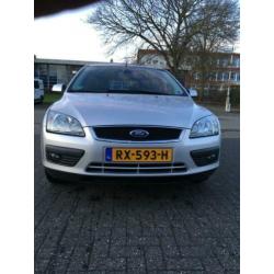 Ford Focus UNIEK 39000KM 1.6 74KW 3D 2005 Grijs