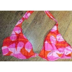 Hema cyclaam/rood bewerkte bikini mt 40 cup B