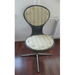 2 vintage stoelen