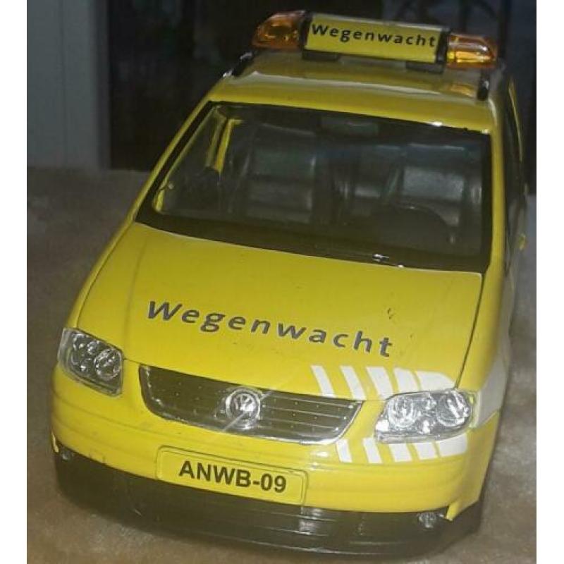 Anwb wegenwacht volkswagen touran 1:24 welly