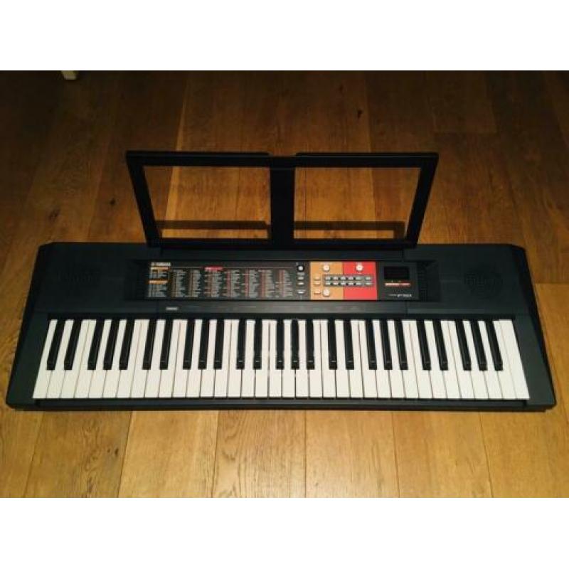 YAMAHA keyboard PSR-F51 te koop