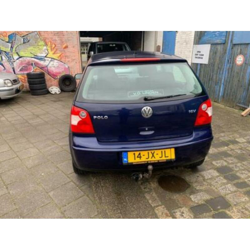 Volkswagen Polo 1.4-16V