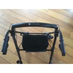 Rollator nauwelijks gebruikt