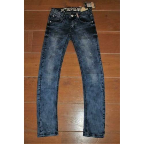 NIEUW spijkerbroek Retour maat 12 / 152 tapered fit Robby